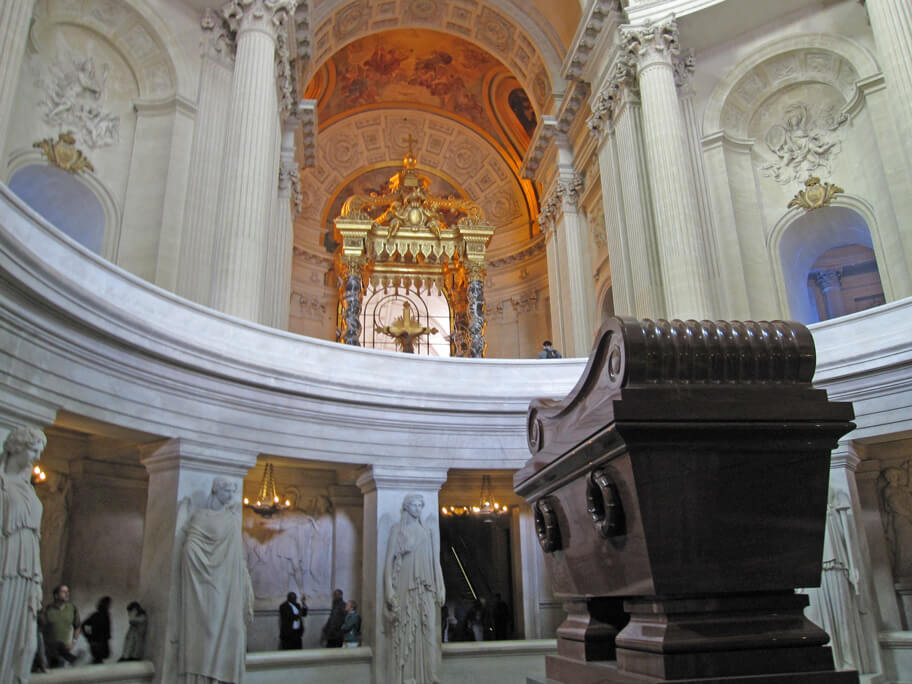 ドーム教会にあるナポレオンの墓