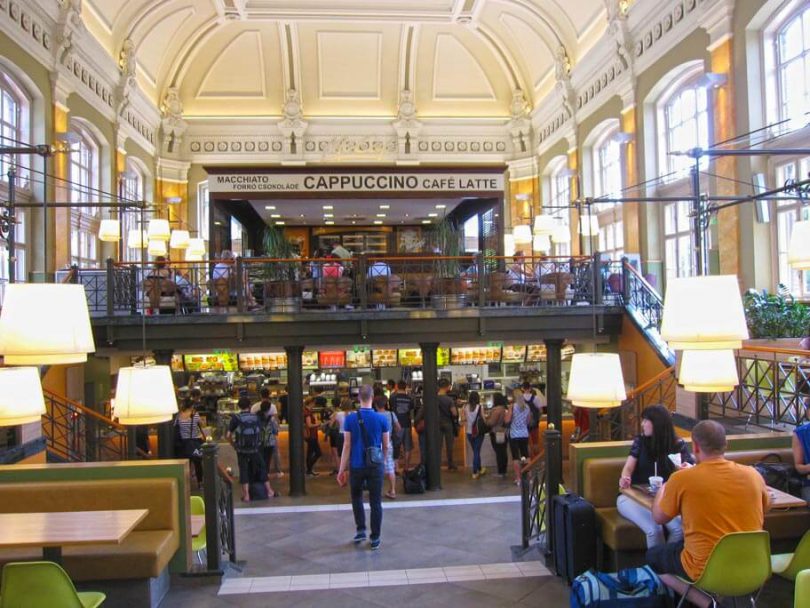 ハンガリーのブダペスト西駅に世界一美しいマクドナルドがある Kubogen