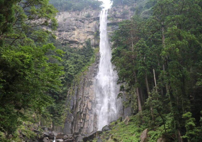那智の滝は飛瀧神社のご神体！日本三大名滝の一つでもある | KUBOGEN