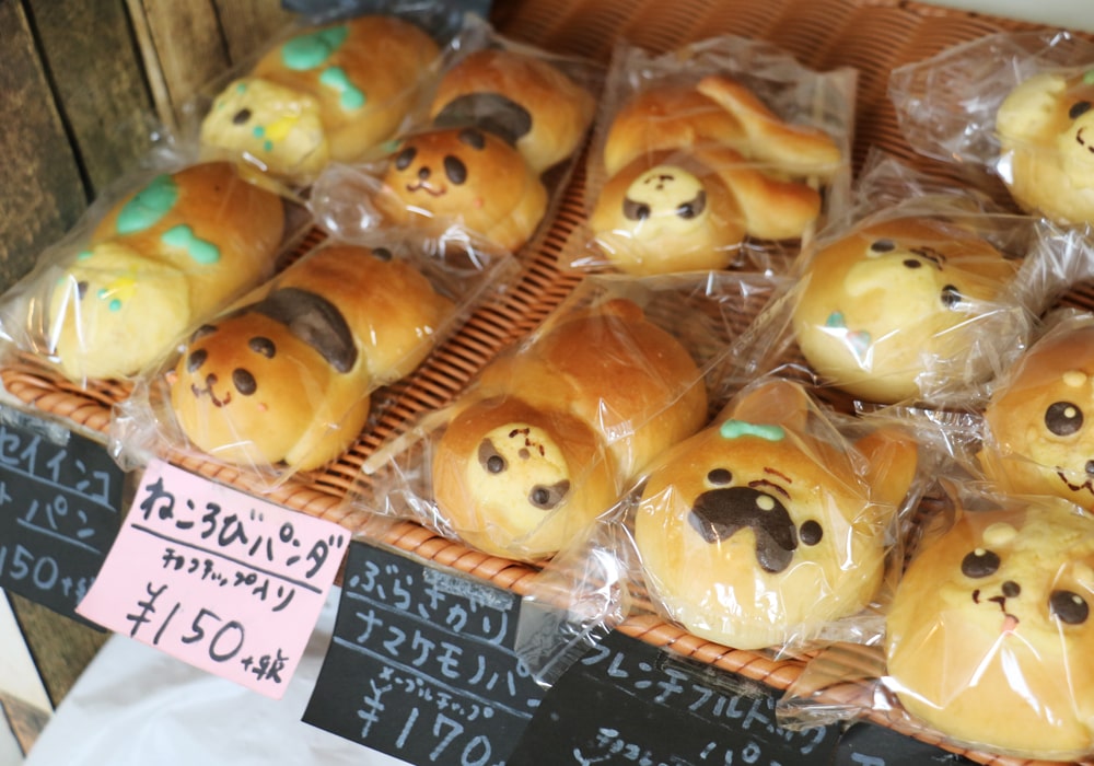 パンと和菓子のお店「mochiri」の動物パンとキャラクターパン